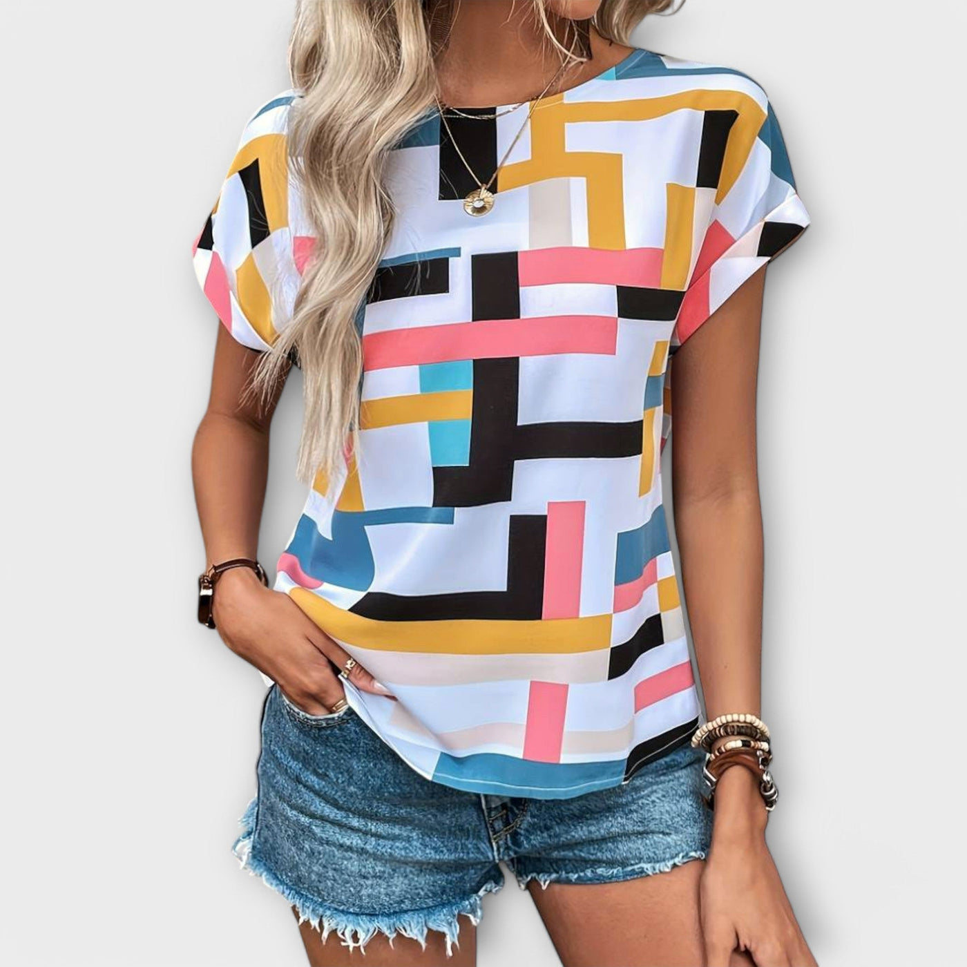 Chloe – Blouse élégante à manches courtes