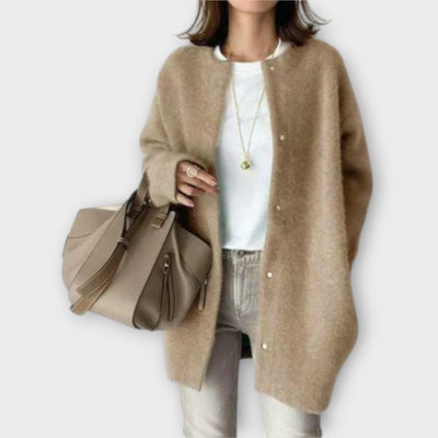 Lilly – Elegante Strickjacke