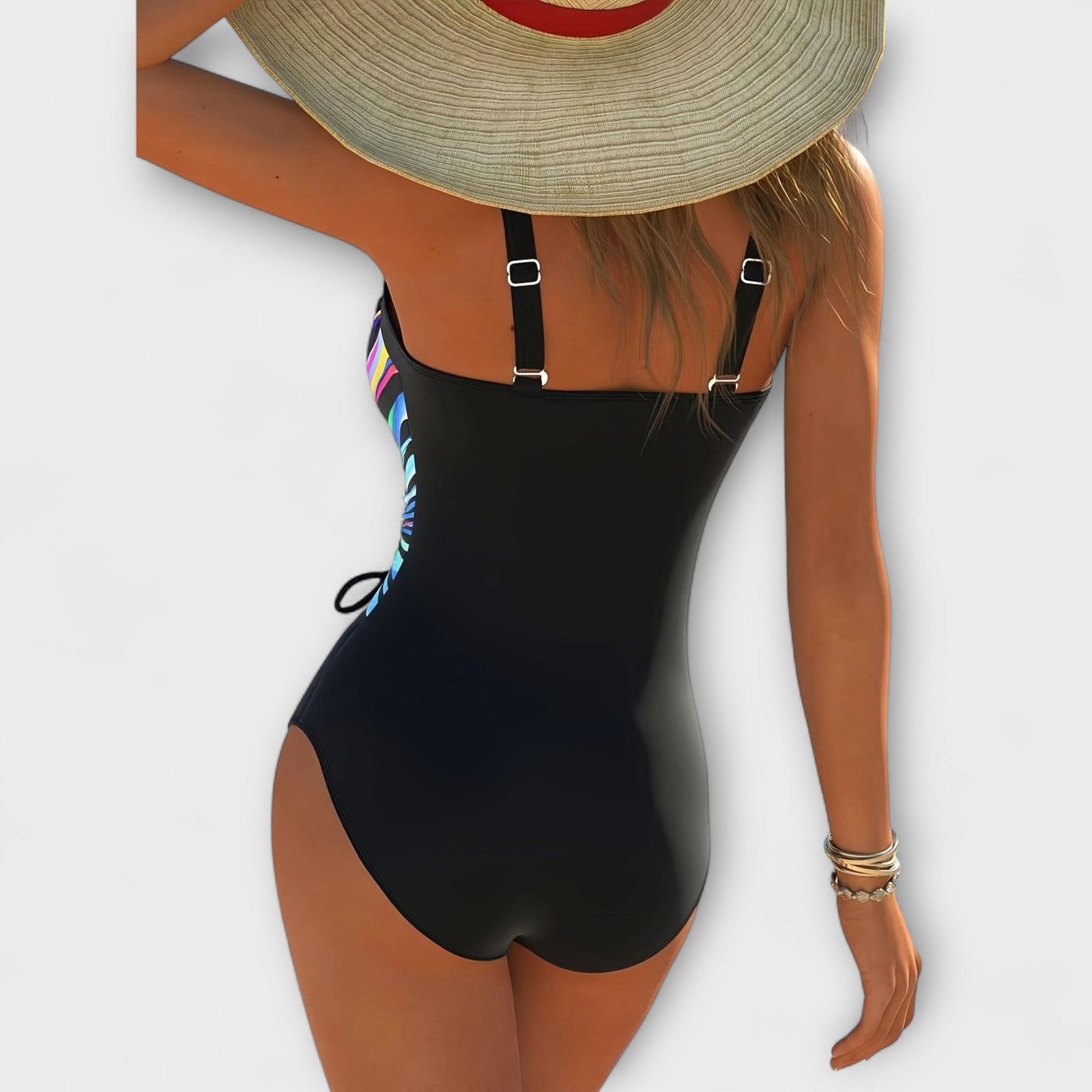 Maillot de bain tendance ultra-élastique avec détail croisé sur le devant