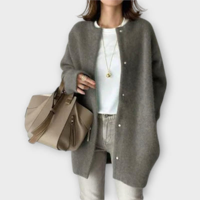 Lilly – Elegante Strickjacke