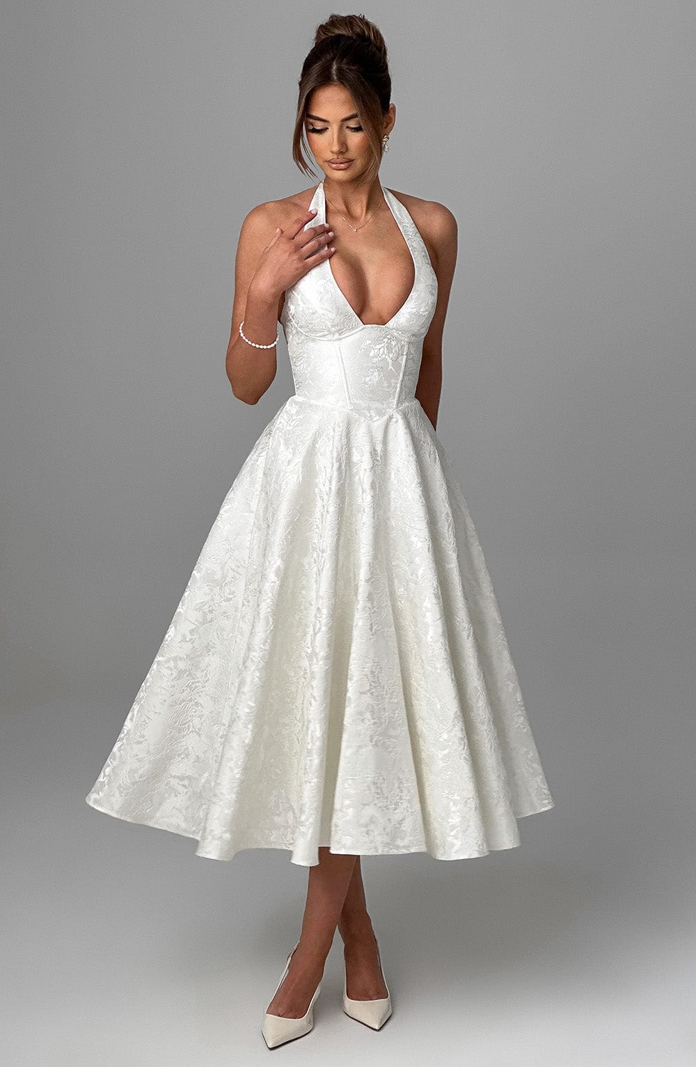 Ara | Robe midi avec décolleté dos nu