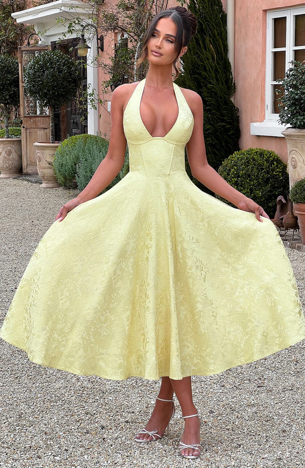 Ara | Robe midi avec décolleté dos nu