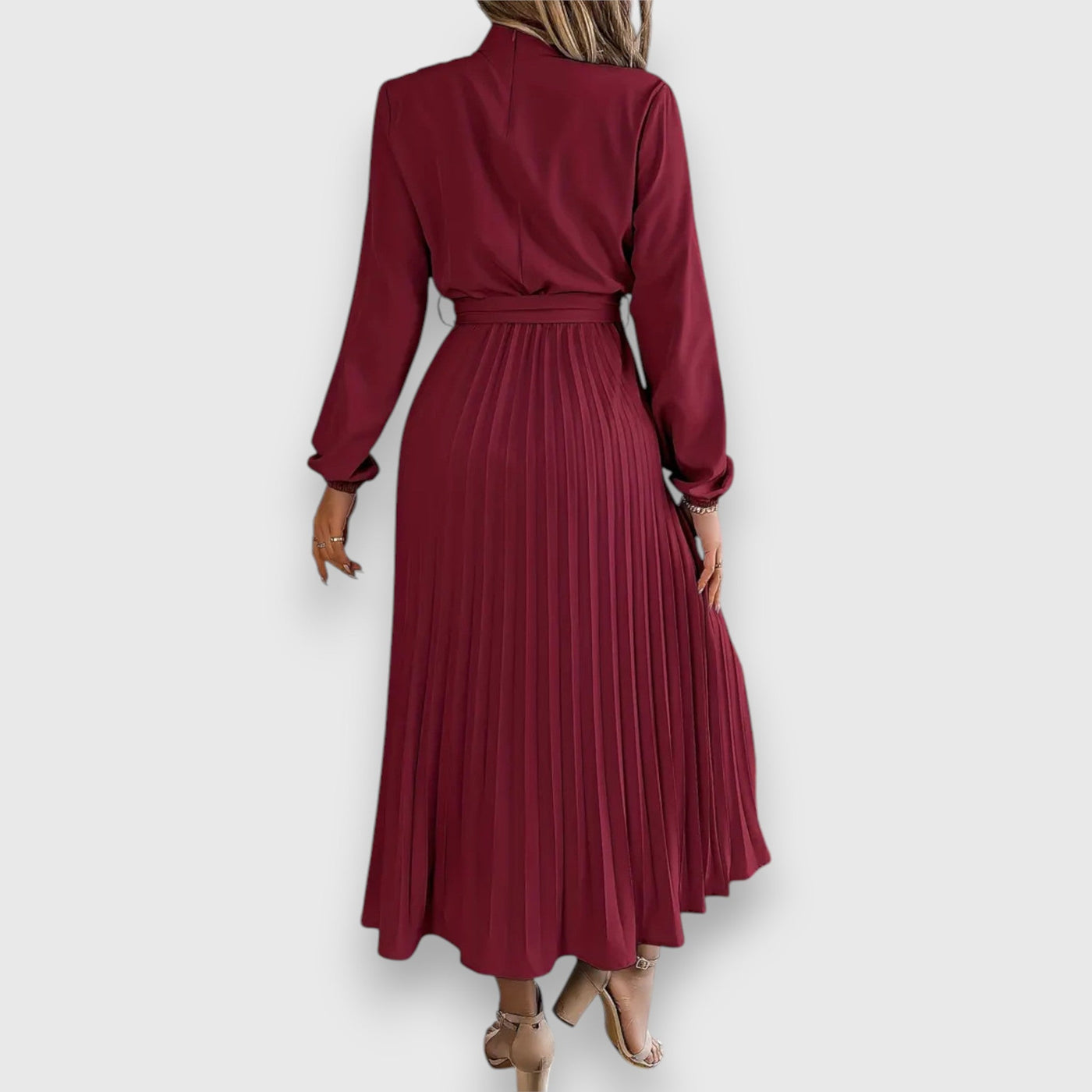 Stacey – Robe