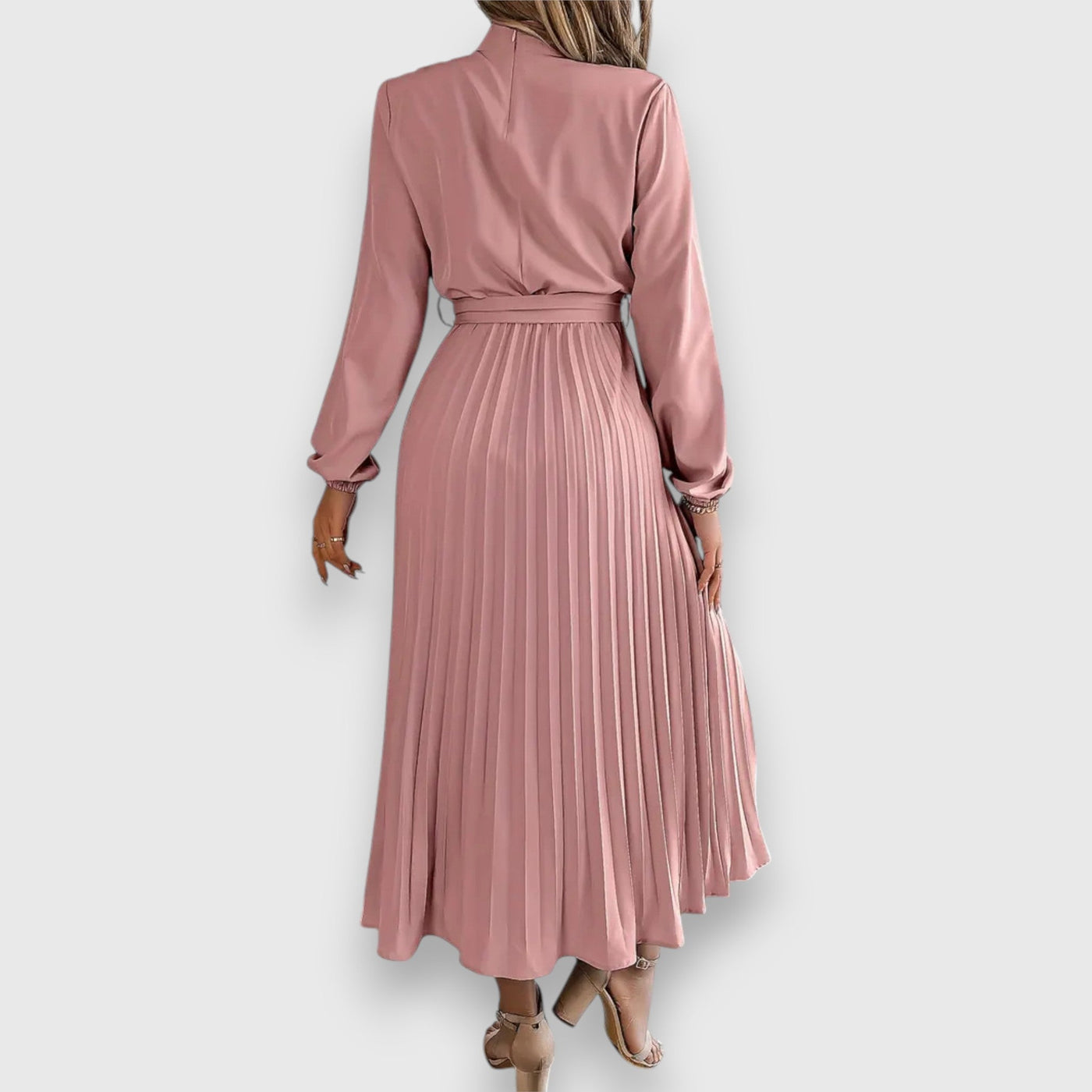 Stacey – Robe