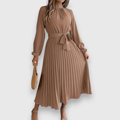 Stacey – Robe